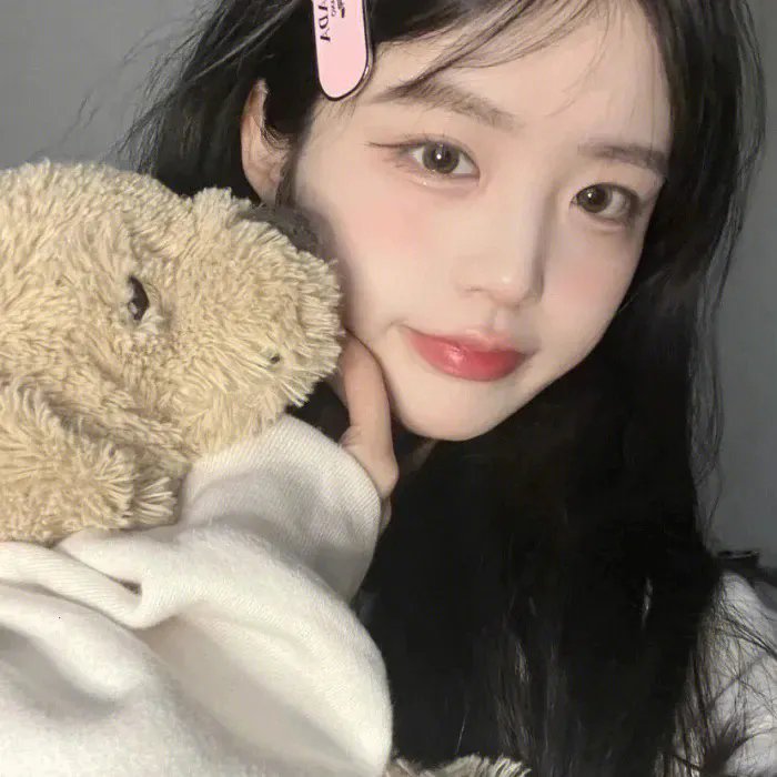 提剑映桃花